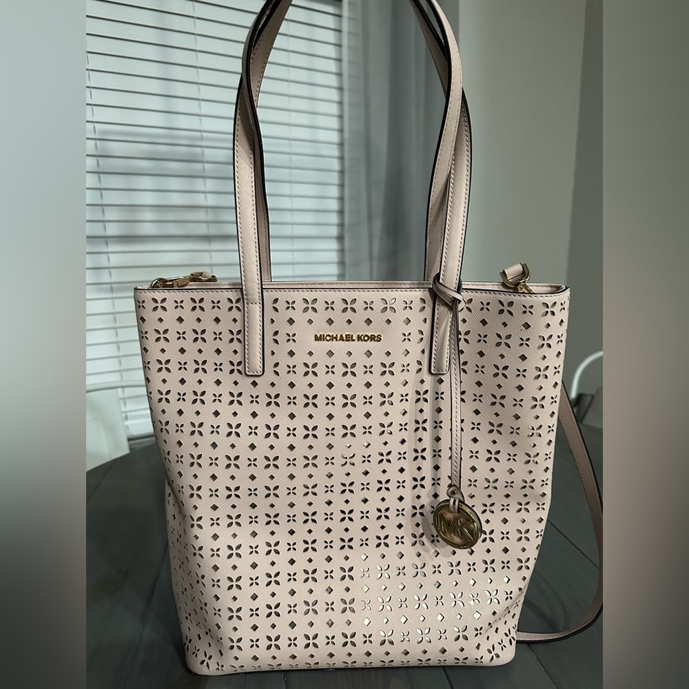 Michael Kors Rose Gold